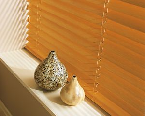 Venetian blinds made from wood