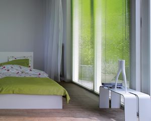 Bedroom blinds in green